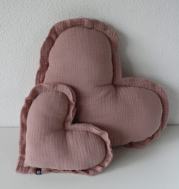 hart kussen voor babykamer